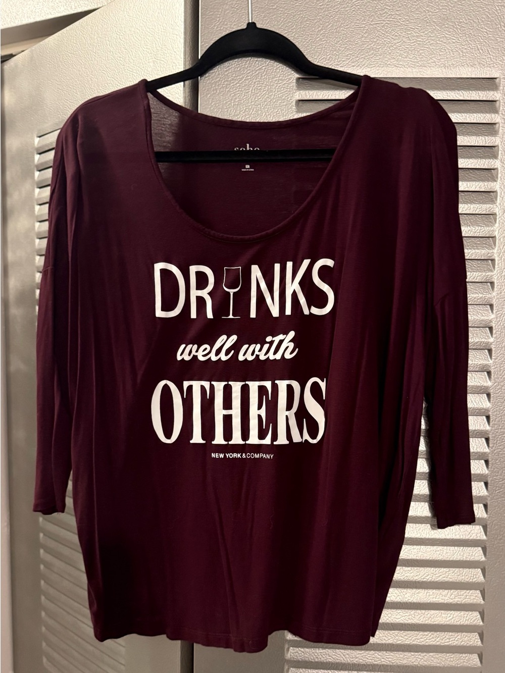 New York & Company Maroon Graphic Tee with White Logo